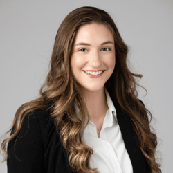 Megan New headhsot for website