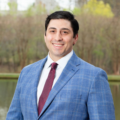 Derrick Longo - headshot 500x500 - 2025