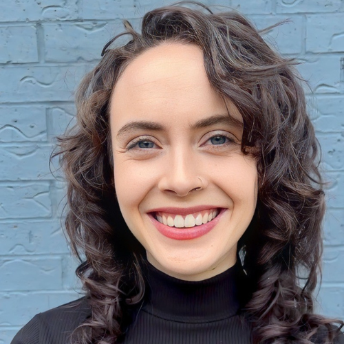 Hannah Noe, Compliance Officer